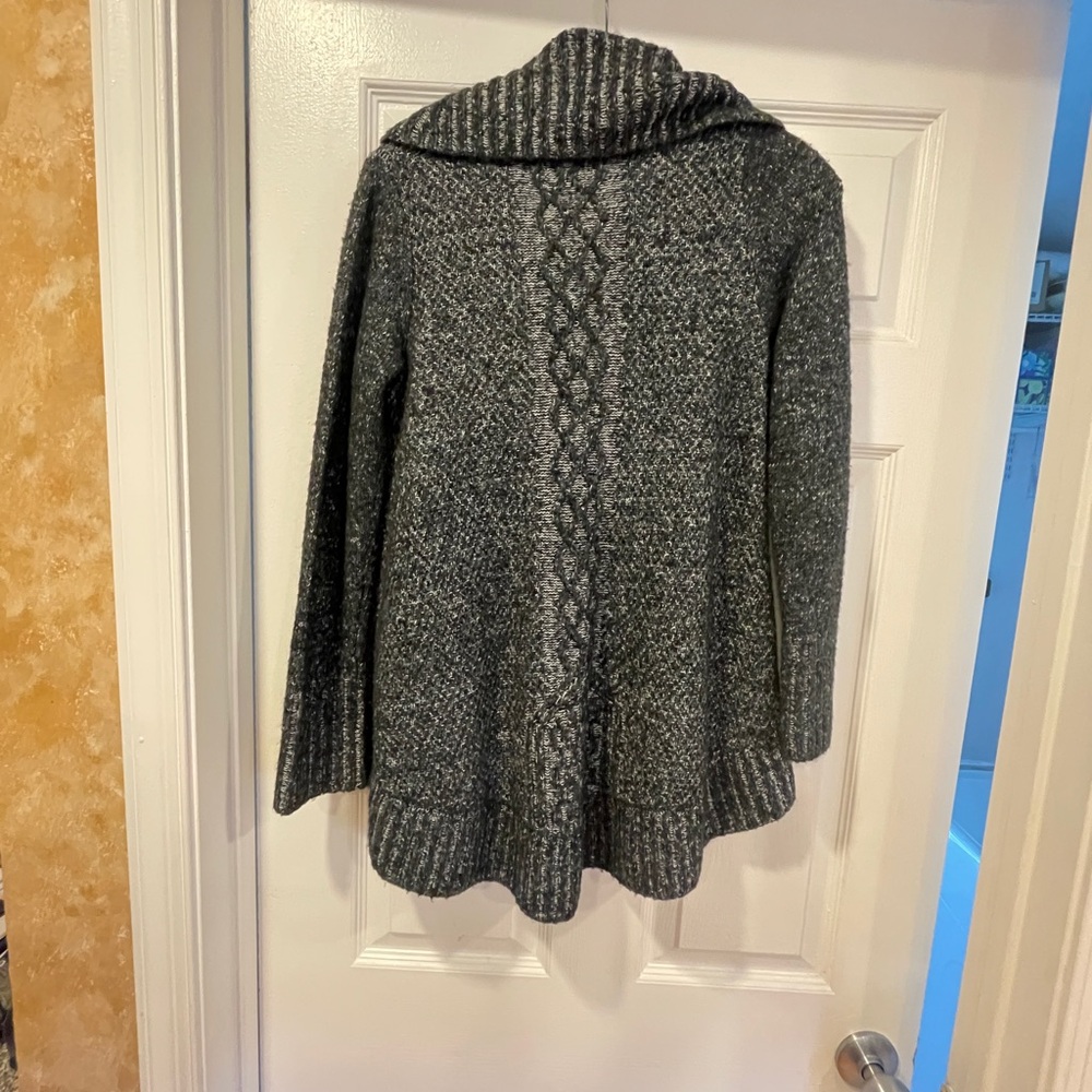Sweater - Picture 2 of 2